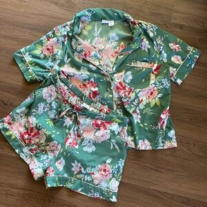 Floral pajama set